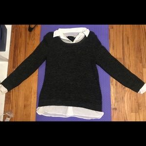 Professional gray sweater with white collar